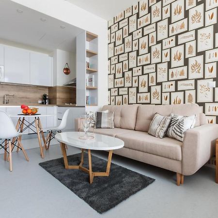 Designer Studio In New Town By Prague Days Apartment Bagian luar foto
