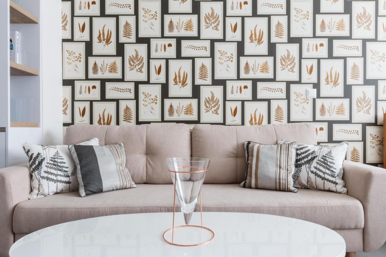 Designer Studio In New Town By Prague Days Apartment Bagian luar foto